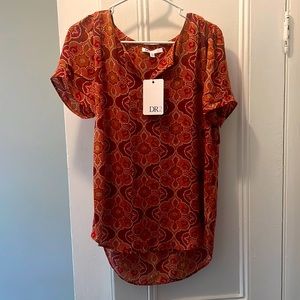 NWT DR2 blouse